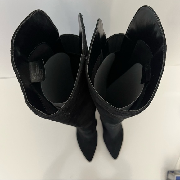 VINCE CAMUTO Seselti Suede Over The Knee Boot in Black NEW - Picture 6 of 16